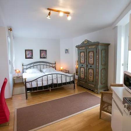 Boardinghouse Marienlinde 3*