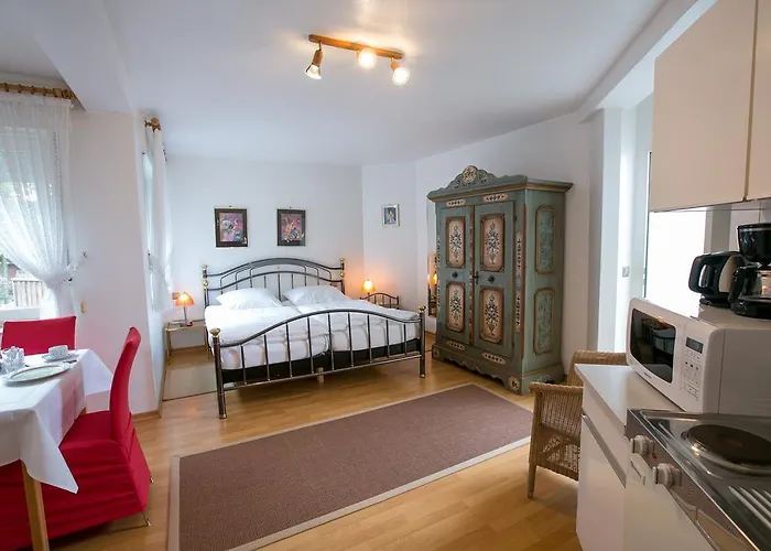 Boardinghouse Marienlinde 3*